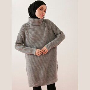 Por La Cara Women's Knit Tunic Sweater- Standart